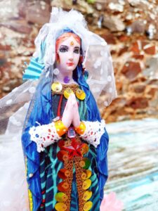 statue vibratoire de marie création unique by kelly lepage medium7